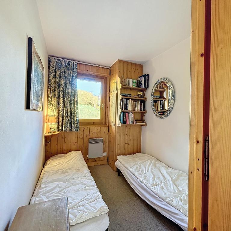 Appartement Mont Blanc : 2 chambres, terrasse, parking et équipements modernes - Appartement 2 Chambres - 8