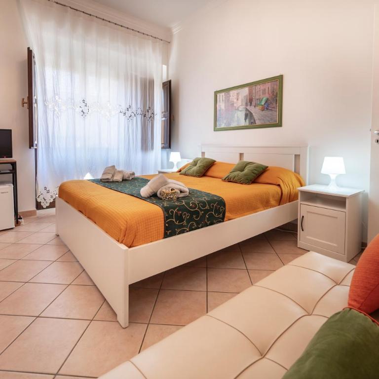 Zanzibar - Charming Rooms and Apartments - Camera Matrimoniale con Bagno Privato Esterno - 4