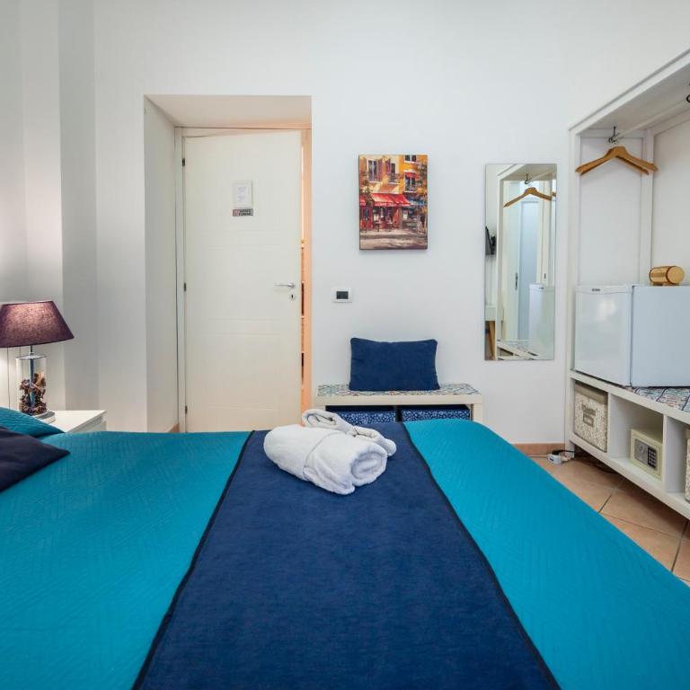 Zanzibar - Charming Rooms and Apartments - Camera Matrimoniale con Bagno Privato - 4