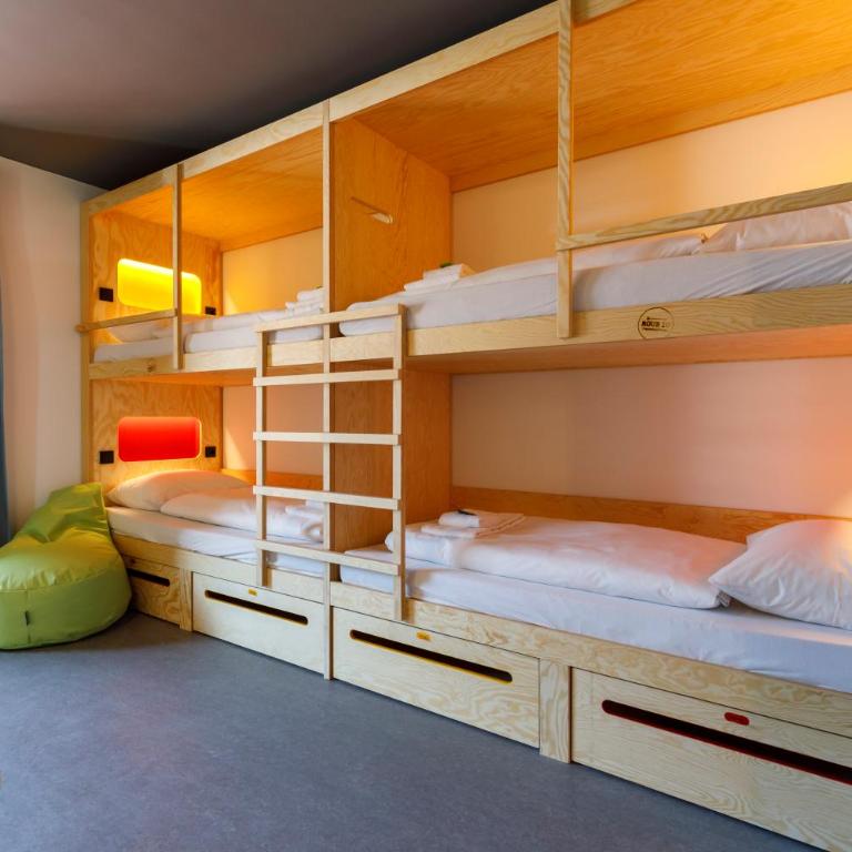 DJH moun10 Jugendherberge - Youth Hostel - membership required! - Estudio Familiar - 7