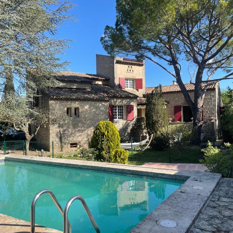 Villa Uzès - Maison 5 Chambres - 2