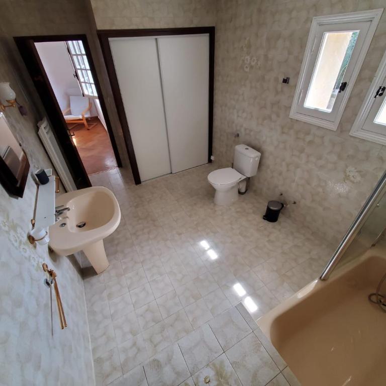 Villa Uzès - Maison 5 Chambres - 43