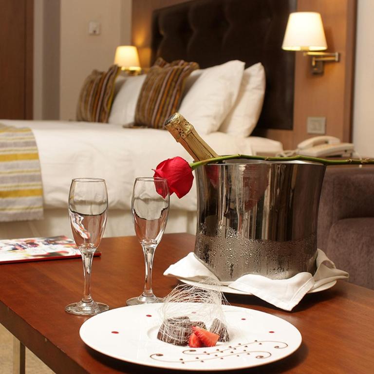 Antay Casino Hotel - Junior Suite - 1