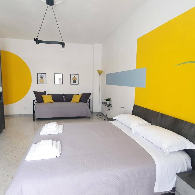 Limited Edition Guesthouse - Quadruple Room with Private Bathroom - 8
