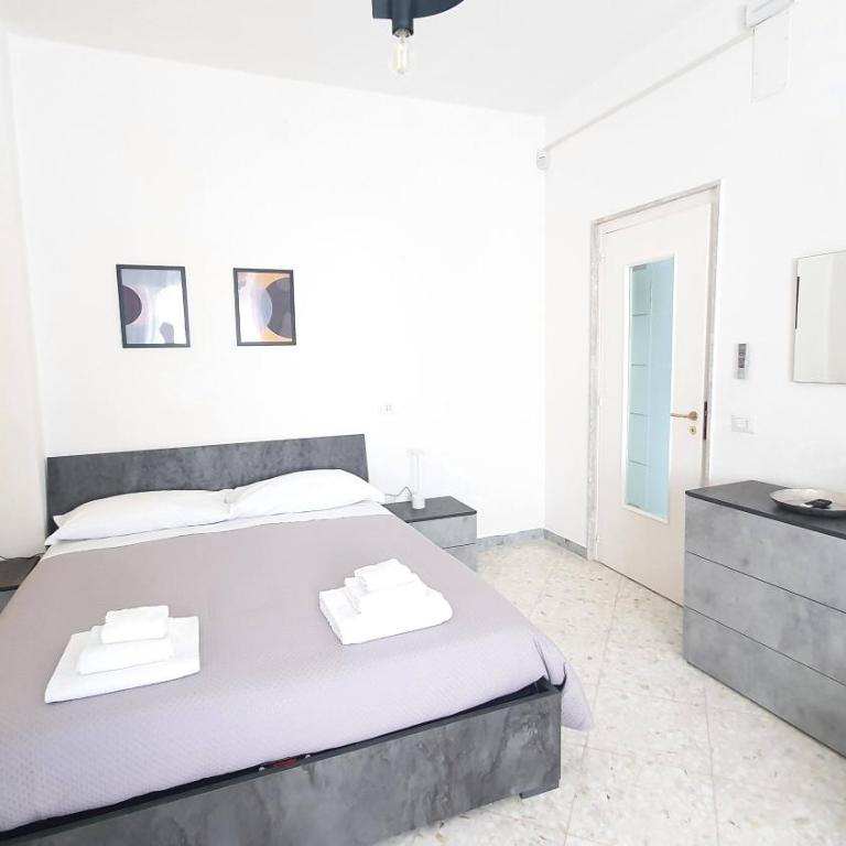 Limited Edition Guesthouse - Quadruple Room with Private Bathroom - 9