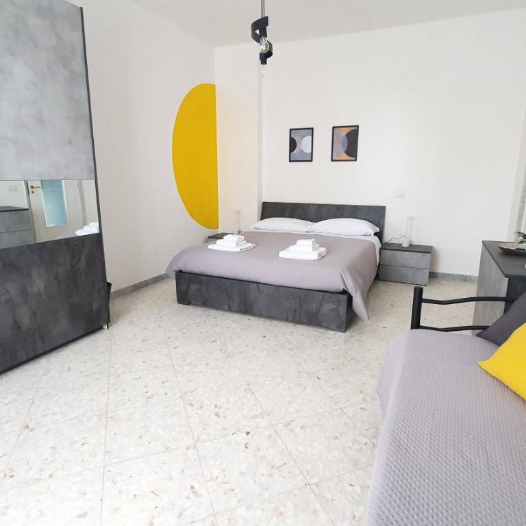 Limited Edition Guesthouse - Quadruple Room with Private Bathroom - 5