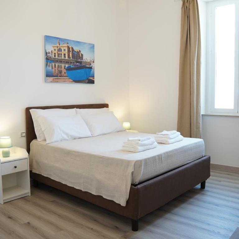 BARI VICA ROOMS - Large Double Room - 1