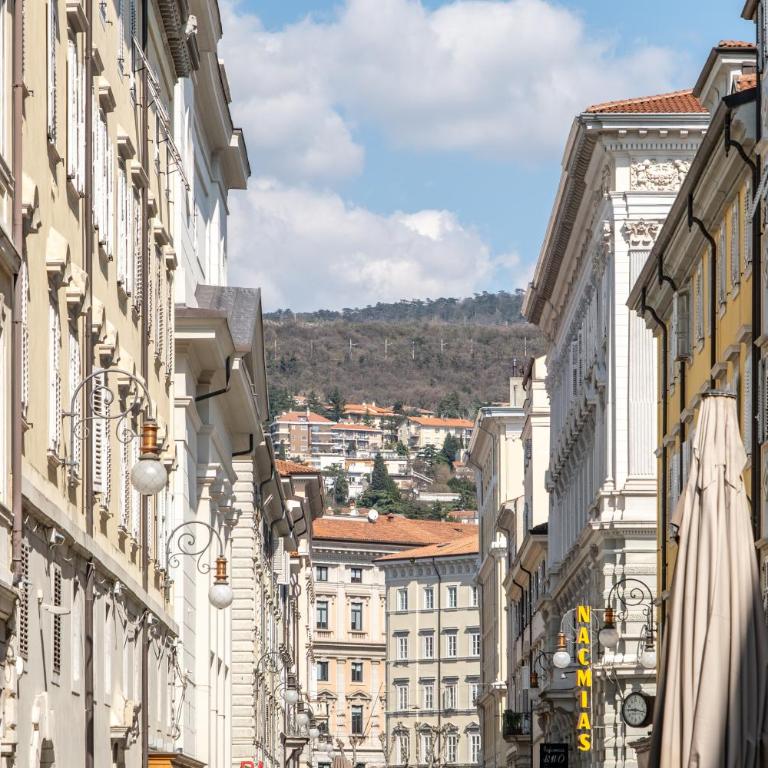 EVE Home Collection - City Center - Suite - 21