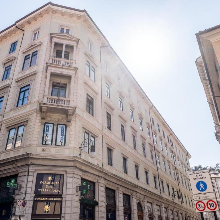 EVE Home Collection - City Center - Suite - 22