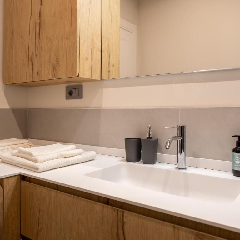 EVE Home Collection - City Center - Suite - 13