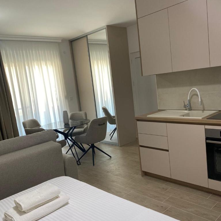 Lux apartmani Anastasija - Apartment with Sea View - 4