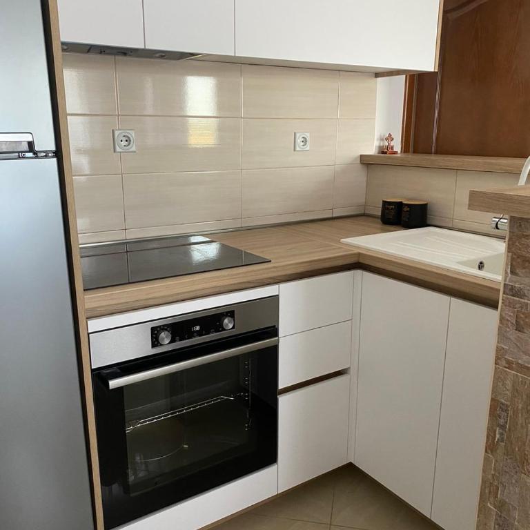 Lux apartmani Anastasija - Apartment with Sea View - 2