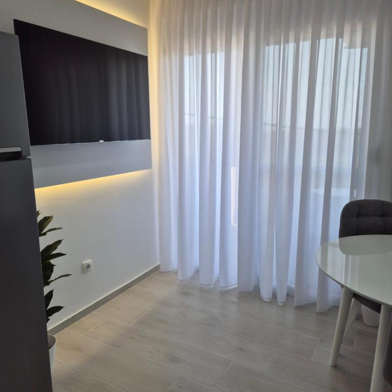 Lux apartmani Anastasija - Apartment with Sea View - 4