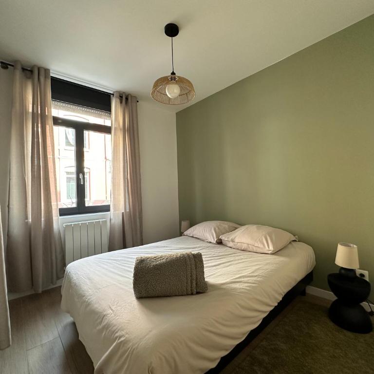 IMMEUBLE ST-PIERRE - GARE 10min - HORTILLONNAGES 5min - WIFI - TV HD - Apartamento con terraza - 2