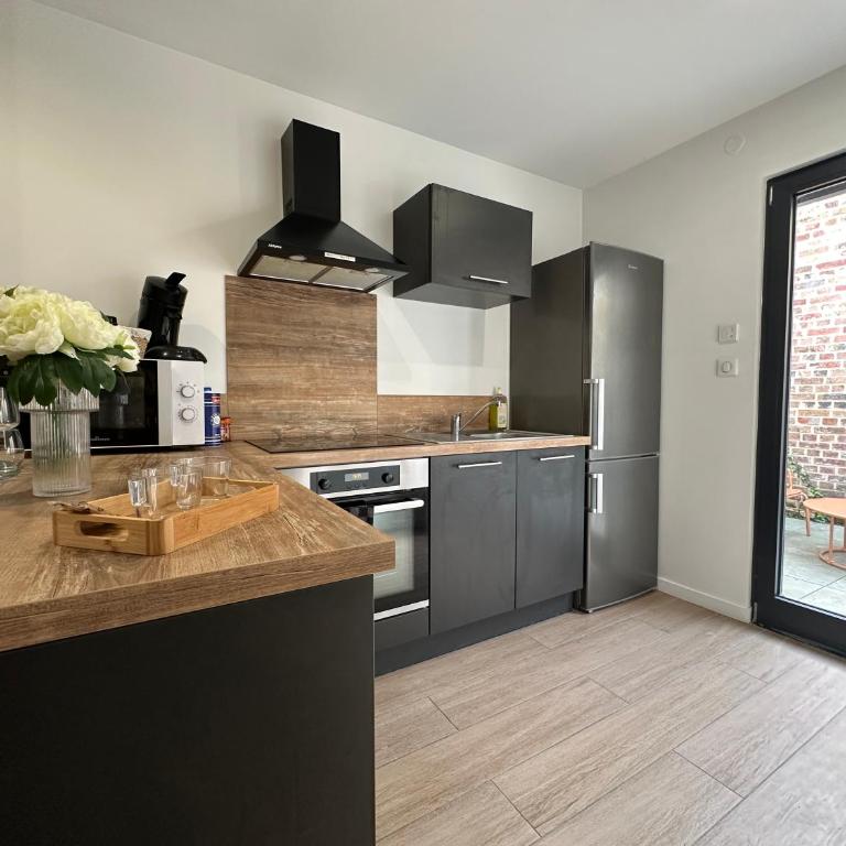 IMMEUBLE ST-PIERRE - GARE 10min - HORTILLONNAGES 5min - WIFI - TV HD - Apartamento con terraza - 7
