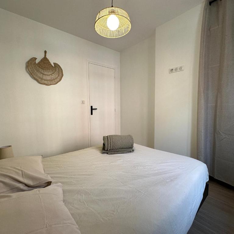 IMMEUBLE ST-PIERRE - GARE 10min - HORTILLONNAGES 5min - WIFI - TV HD - Apartamento con terraza - 9