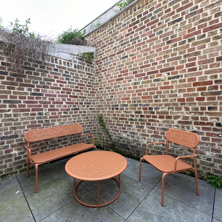 IMMEUBLE ST-PIERRE - GARE 10min - HORTILLONNAGES 5min - WIFI - TV HD - Apartamento con terraza - 4