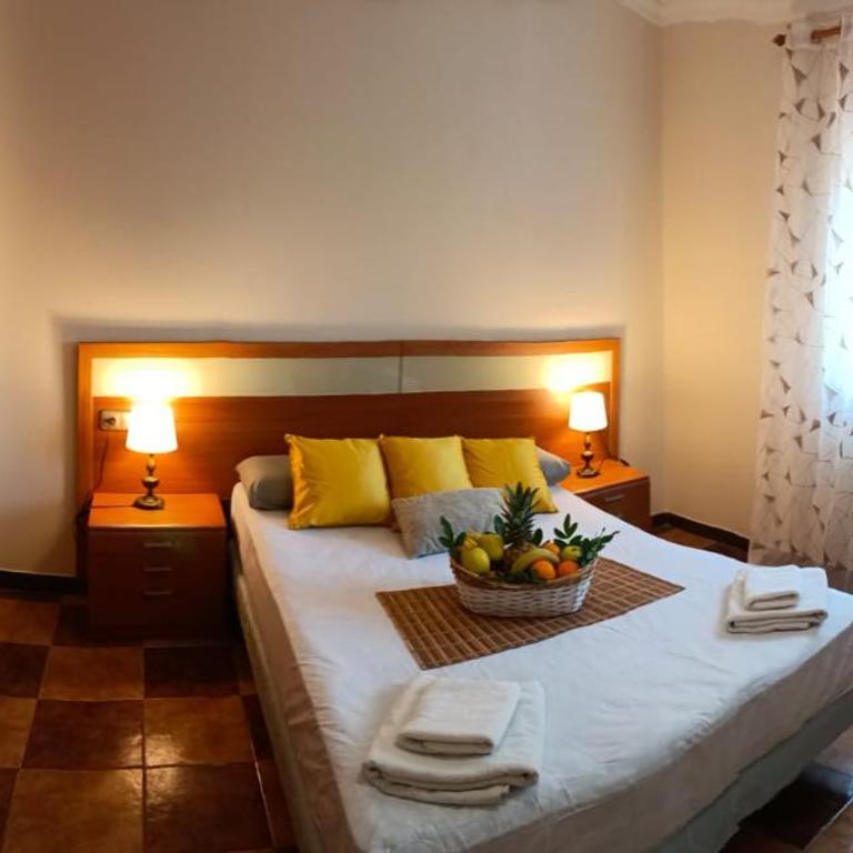 Villa familiar con piscina privada - Casa Unifamiliar de 3 dormitorios - 6