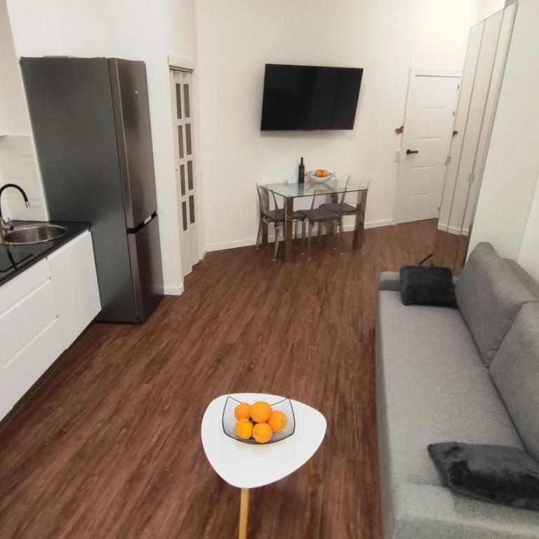 Reina - One-Bedroom Apartment - 17