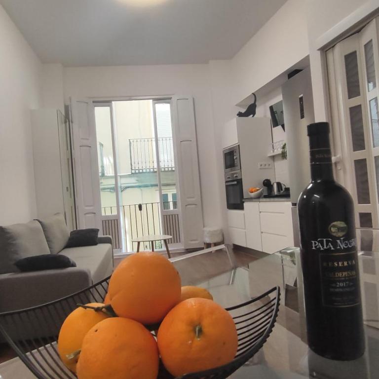 Reina - One-Bedroom Apartment - 18