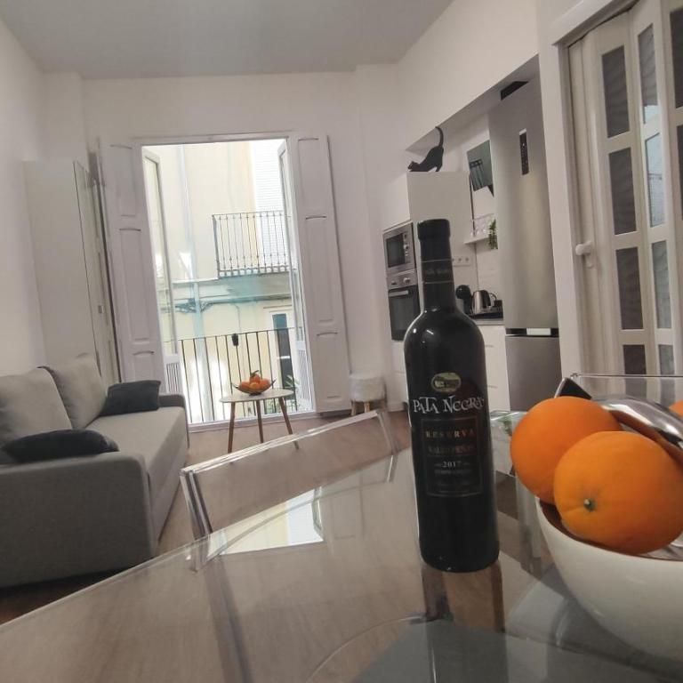 Reina - One-Bedroom Apartment - 27