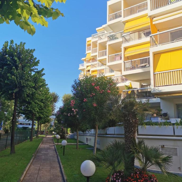 Appartement privé à 50 m de la mer, résidence avec piscine - Appartement 1 Chambre - 7