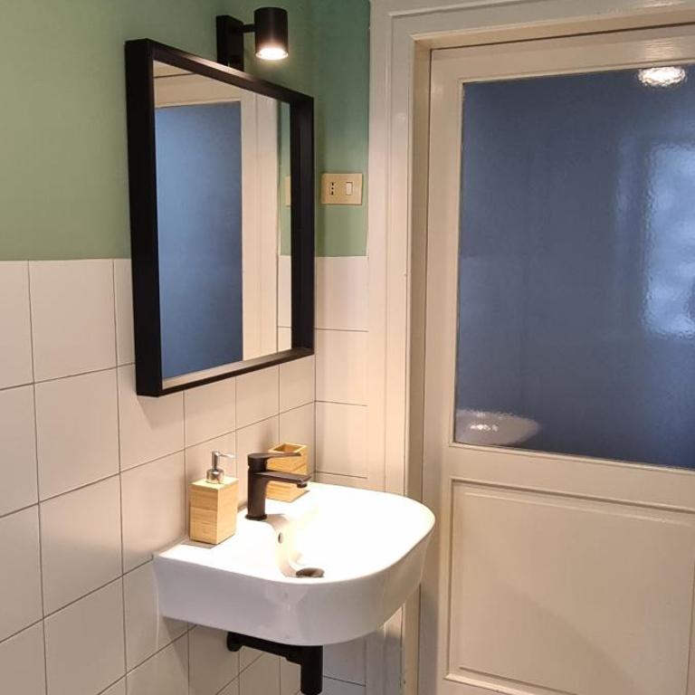 La casa di Alessandro - Two-Bedroom Apartment - 14