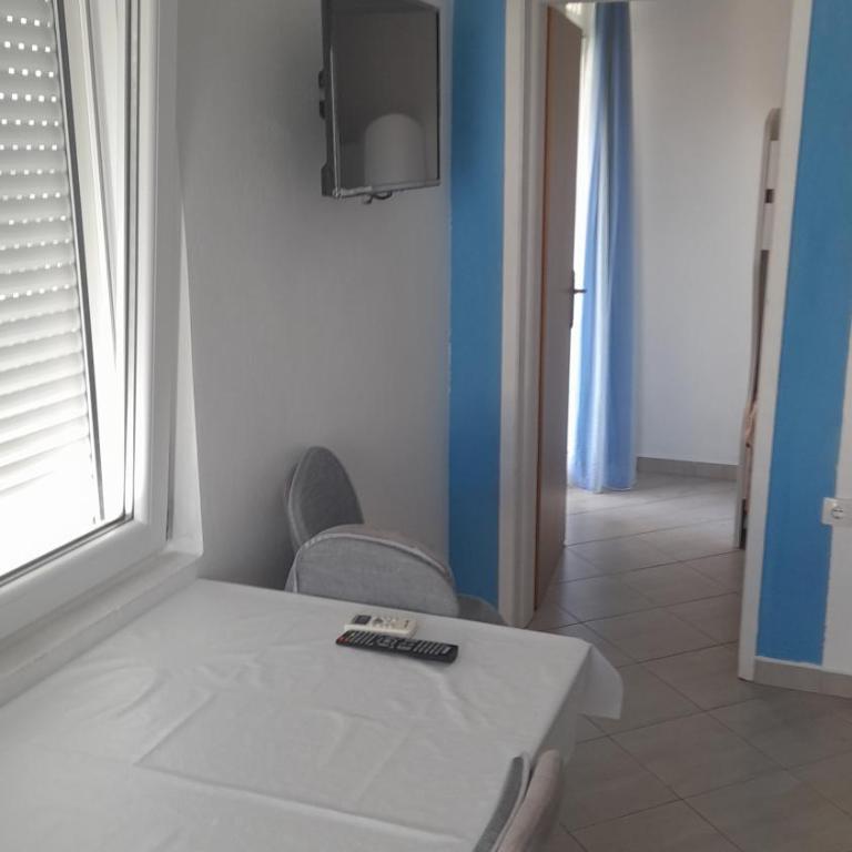 Apartments Snezana - One-Bedroom Apartment - 4