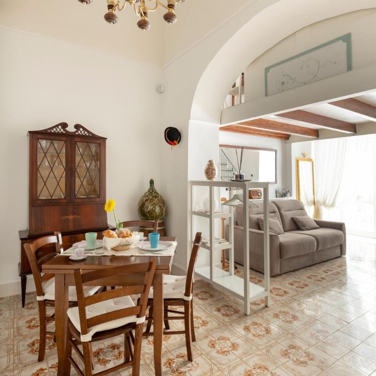 Niloufar residence Napoli - Casa Vacanze - 20