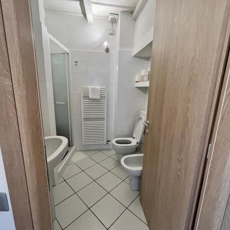 CASA SUL LAGO - Appartamento con 1 Camera da Letto - 12