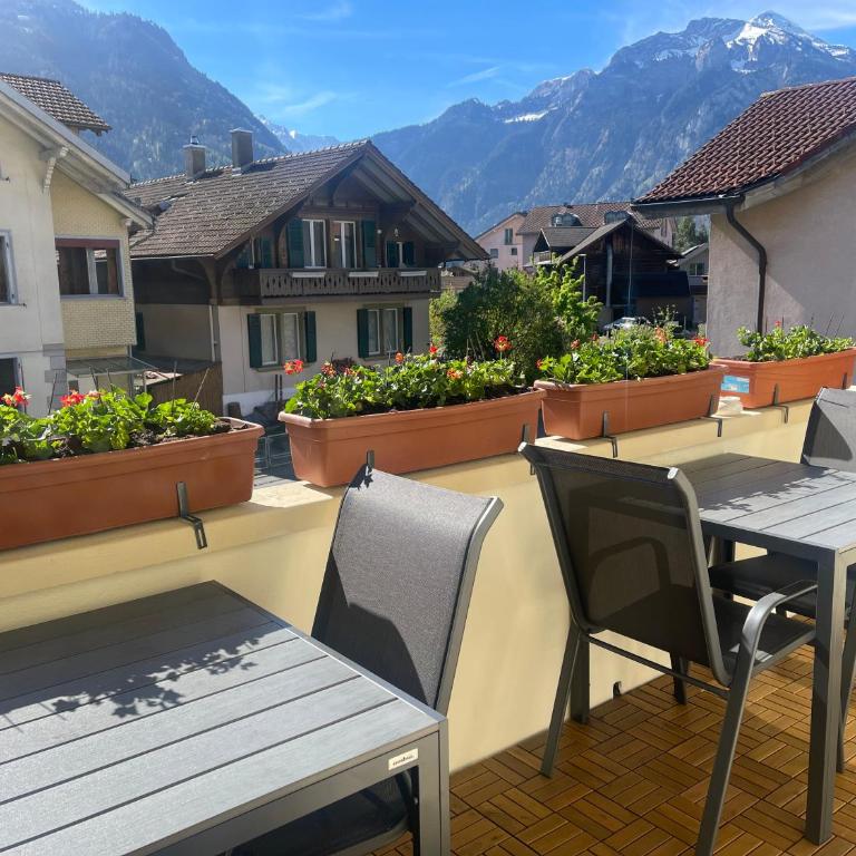 Walters Hostel Interlaken - Chambre Double ou Lits Jumeaux avec Salle de Bains Commune - 10