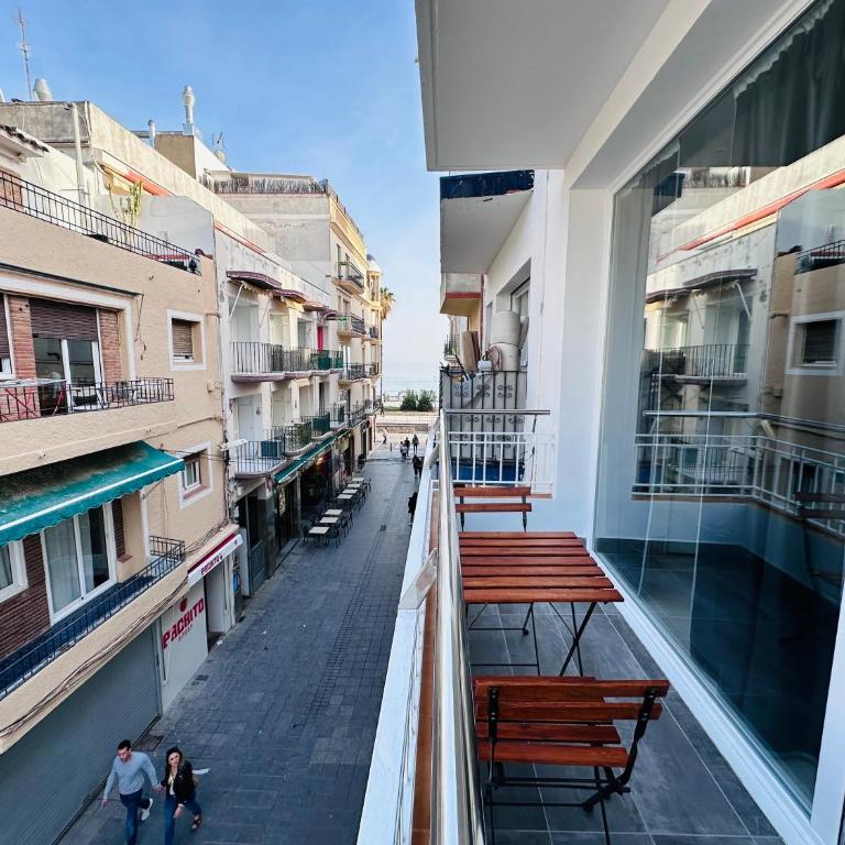 Rainbow Apartments BY BLAUSITGES - Apartamento Estudio con balcón - 5