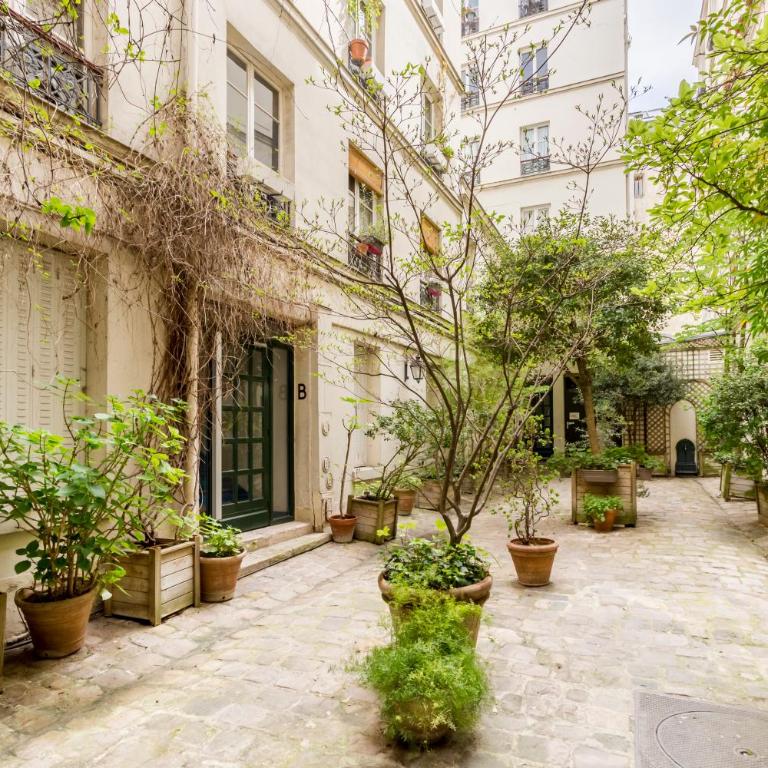 Marais Place des Vosges Sevigne - Appartement Standard - 13