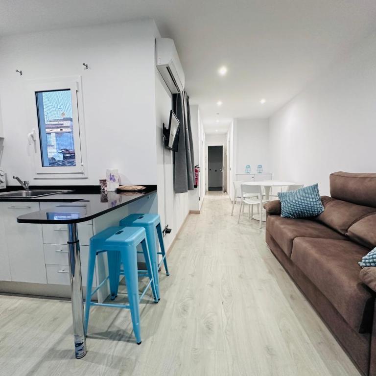 Rainbow Apartments BY BLAUSITGES - Apartamento de 1 dormitorio con balcón - 9