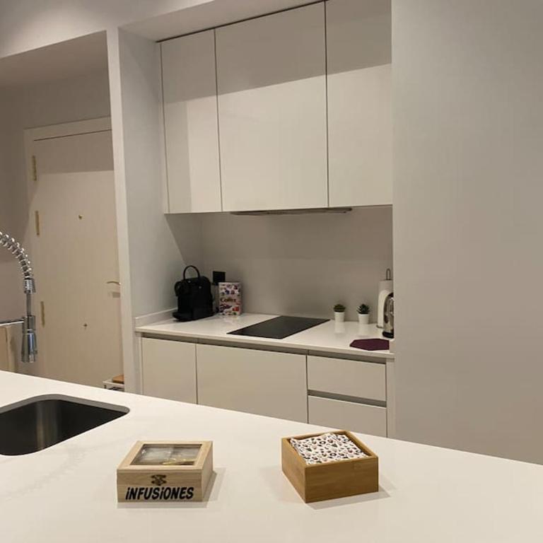 Apto Chueca 1 dormitorio. 2 baños - One-Bedroom Apartment - 12