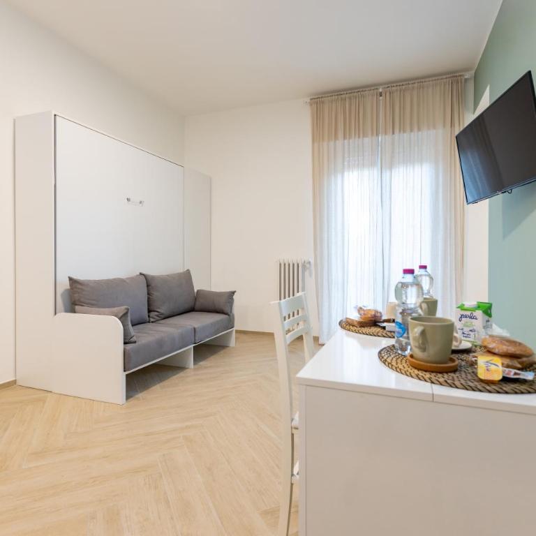 PDS ROOMS - Double Room with Private Bathroom - 8