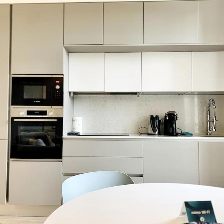 Bright, newly renovated apartment - Appartement 2 Chambres - 13