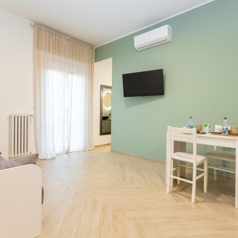 PDS ROOMS - Double Room with Private Bathroom - 18