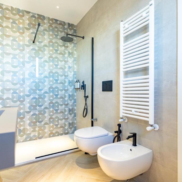 PDS ROOMS - Double Room with Private Bathroom - 8
