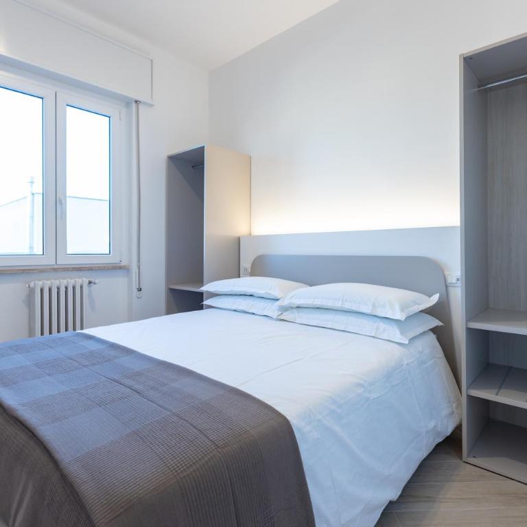 PDS ROOMS - Double Room with Private Bathroom - 10