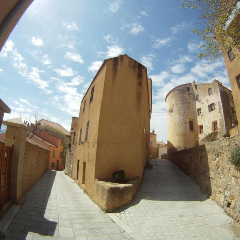 Maison de village sur la citadelle de Calvi - Maison 2 Chambres - 2