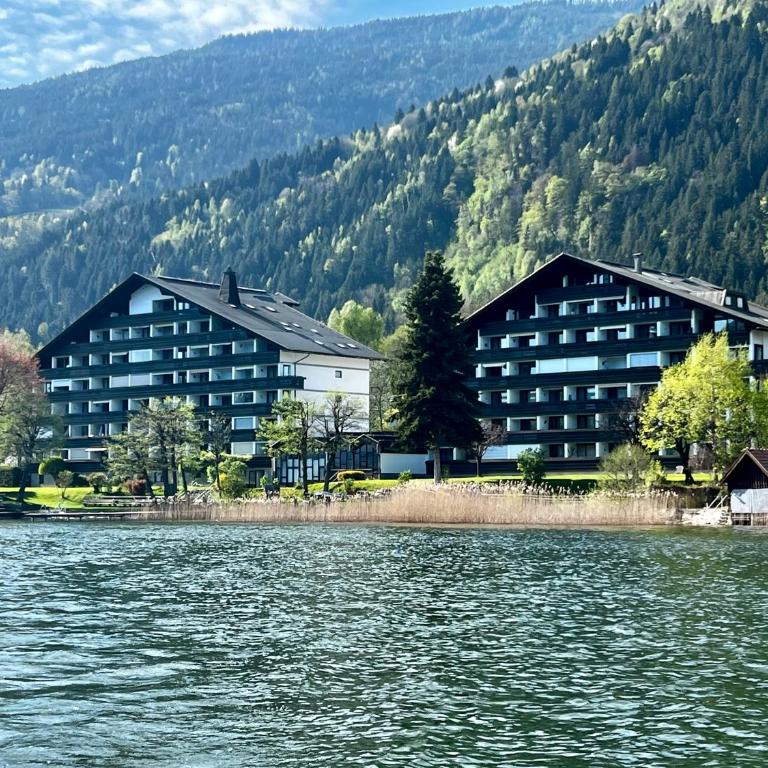 See-Apartment AURA am Fuße der Gerlitzen Alpe und Ufer des Ossiacher Sees - mit privatem Seezugang & Hallenbad - Apartment - 41
