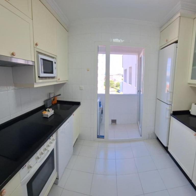 Olimar - Three-Bedroom Apartment - 17
