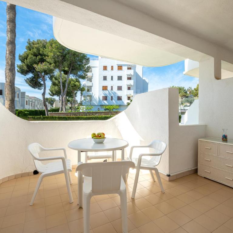 Apartamentos Arcos II Casa Azahar - Estudio con vistas al jardín - 1