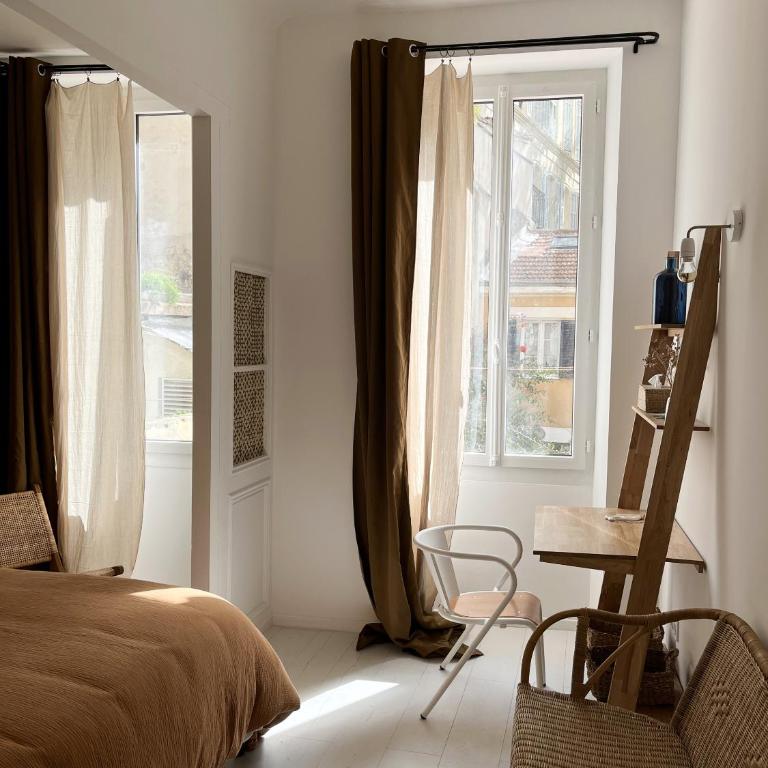 Maison Olea - Chambre Double Deluxe avec Baignoire - 7