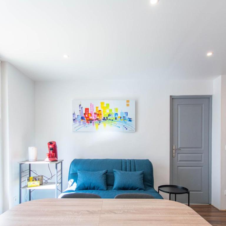 Appartement T3 gare de Chambéry centre ville - Two-Bedroom Apartment - 13