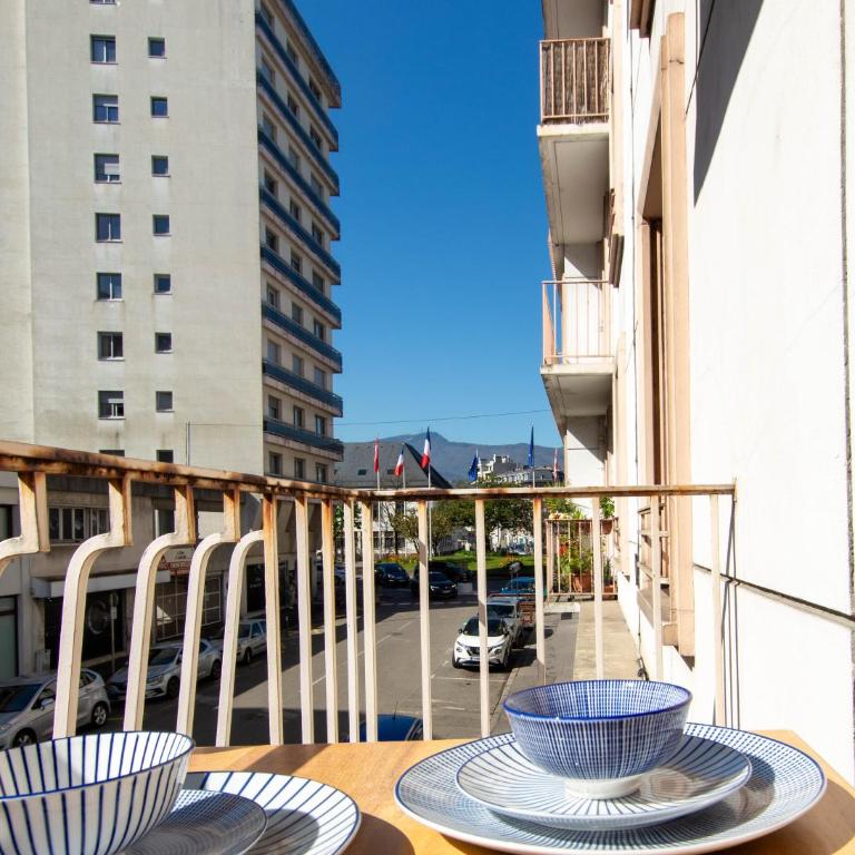 Appartement T3 gare de Chambéry centre ville - Two-Bedroom Apartment - 33