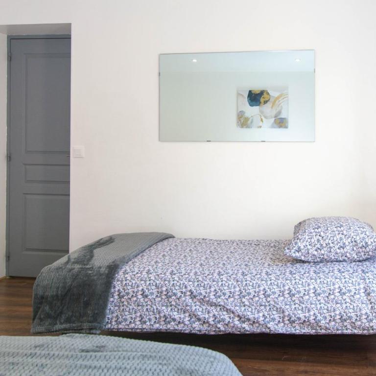 Appartement T3 gare de Chambéry centre ville - Two-Bedroom Apartment - 19