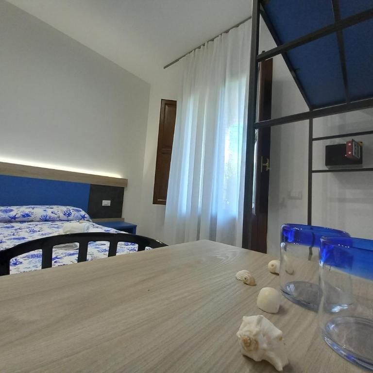 Un tocco di San Vito - Camera Matrimoniale con Balcone - 2