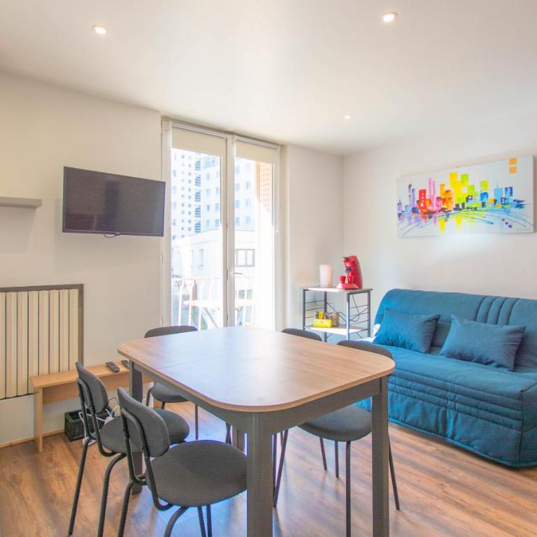 Appartement T3 gare de Chambéry centre ville - Two-Bedroom Apartment - 8